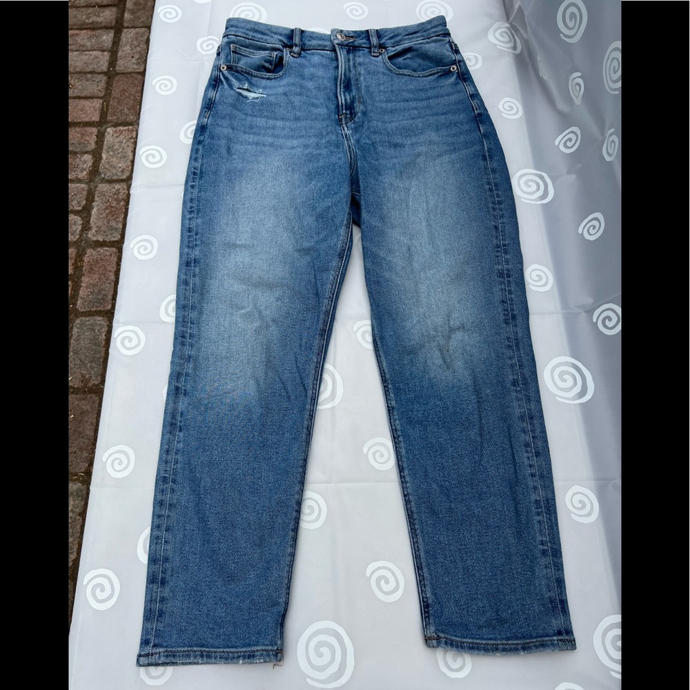 American Eagle AE Stretch Mom Jean